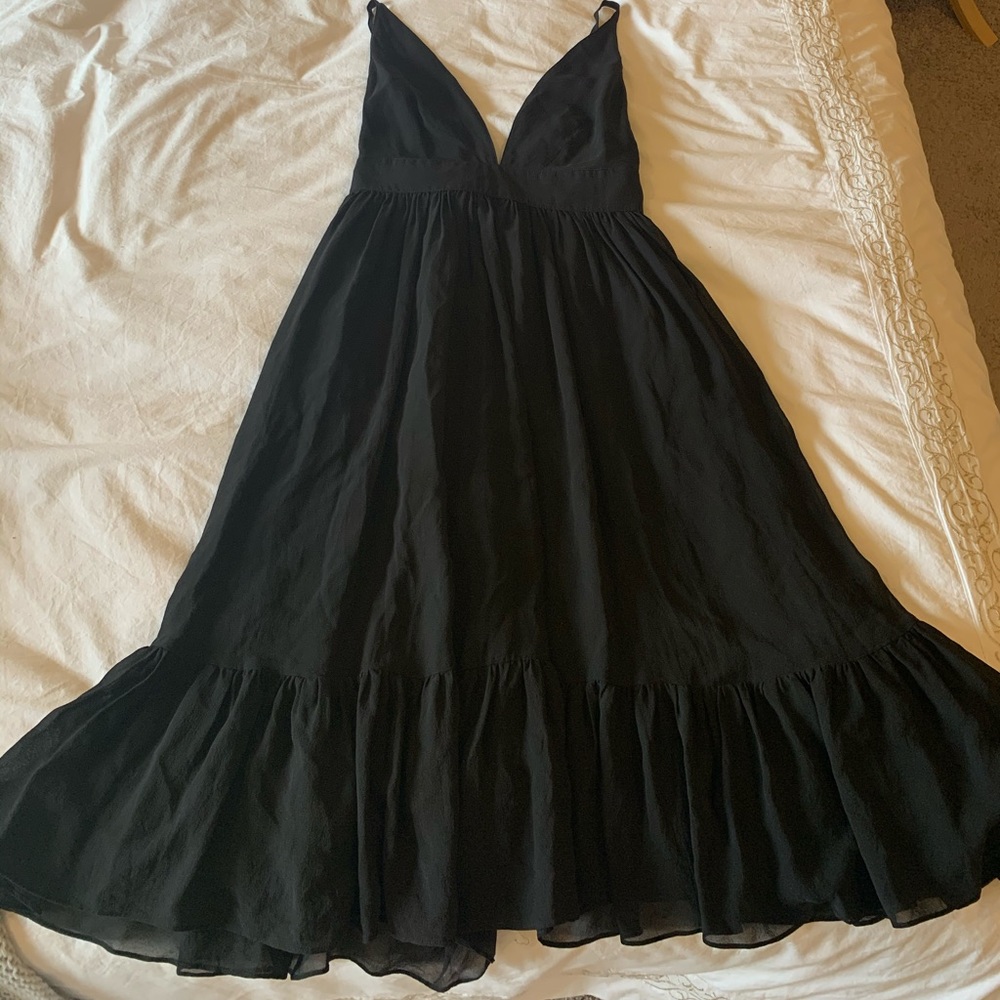 J CREW size O, 100% silk little black dress